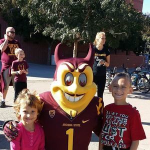 Meet your Posher, Adrian