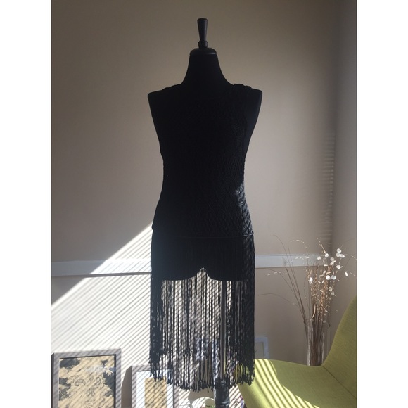 Coachella Vibe H&M Trend Crochet Fringe Top Size 6 - Picture 2 of 3