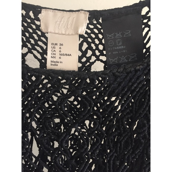 Coachella Vibe H&M Trend Crochet Fringe Top Size 6 - Picture 3 of 3