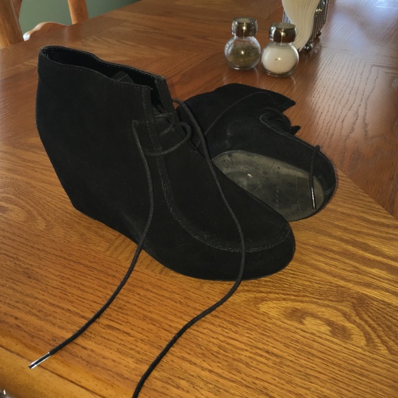 Dolce Vita Suede wedge booties