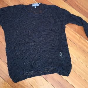 Vince hand knit in navy