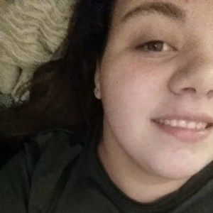 Meet your Posher, Tia