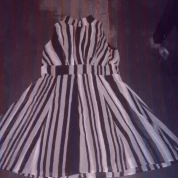 Gray black white dress