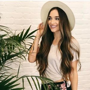 Meet your Posher, Savannah