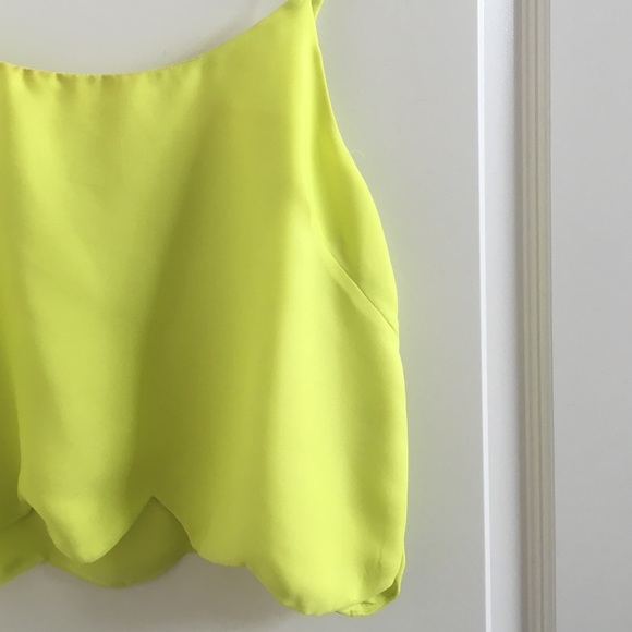 Neon Tulip Hemmed Crop Top ✨ - Picture 2 of 2