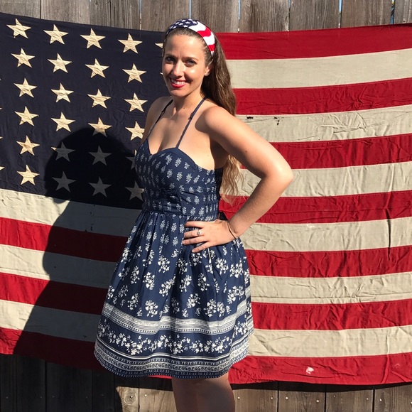 Meet your Posher, Michelle - Picture 2 of 2