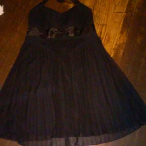 Pleated mini