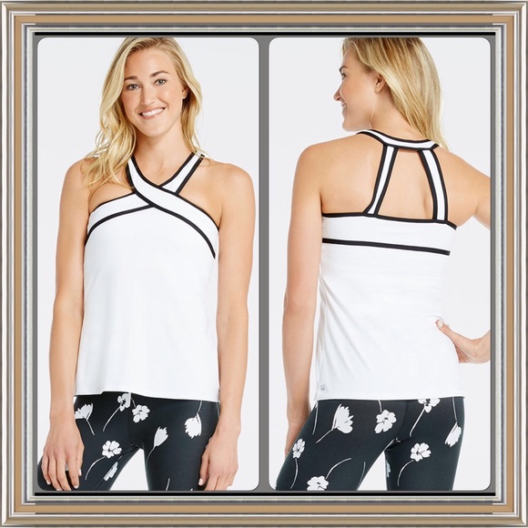✨Host Pick 7/12!!!✨ Chicago Top from Fabletics