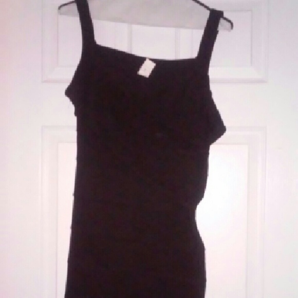 Sleeveless criss cross mini
