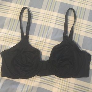 34d vs unlined full coverage bra
