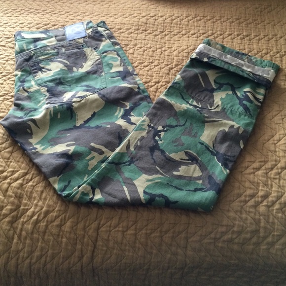10 Deep 7 Pocket Slim Camo Pants