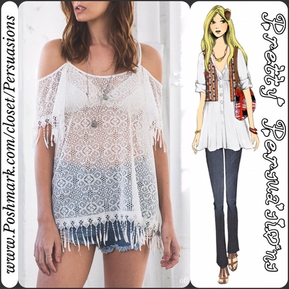 Pretty Persuasions Tops - SOLD 🌻NWT White Lace & Fringe Cold Shoulder Top