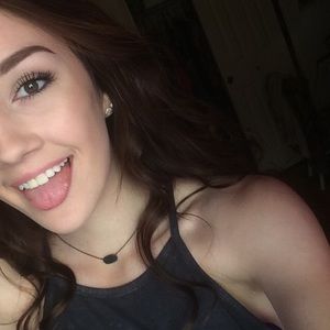 Meet your Posher, Reanna