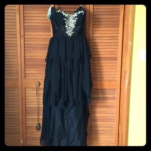 Black prom dress