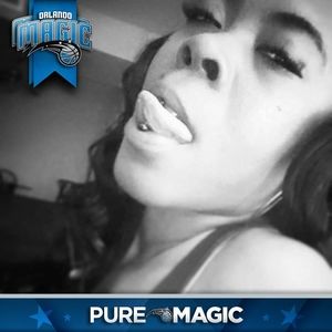 Meet your Posher, Toya