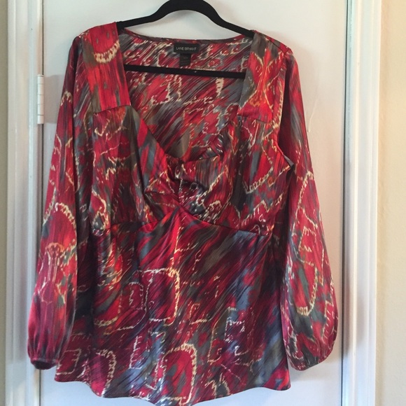 Multi colored polyester sweetheart neck shirt.