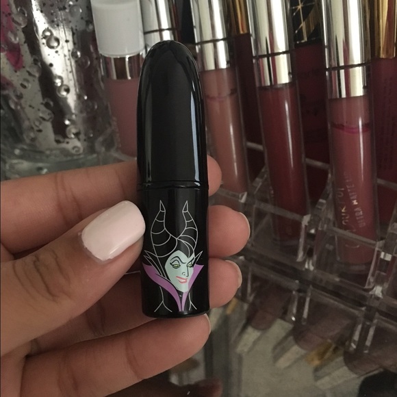 Mac Limited Edition Violetta Lipstick