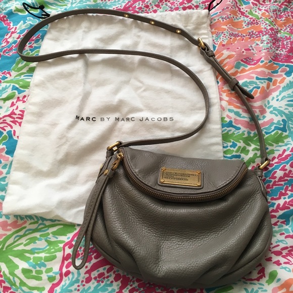 SOLD! Marc Jacobs Mini Natasha