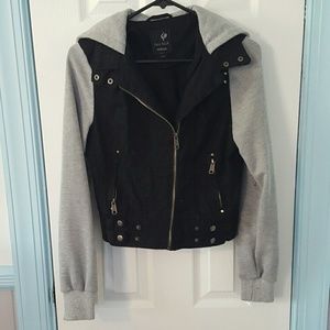 Full Tilt Sweatshirt/Jacket