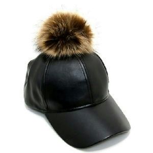 Pom pom baseball cap