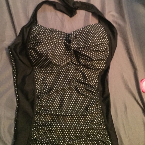One piece bathing suit