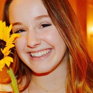 Meet your Posher, Amelia