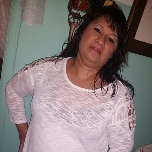 Meet your Posher, Isabel