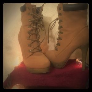 Lace up boots