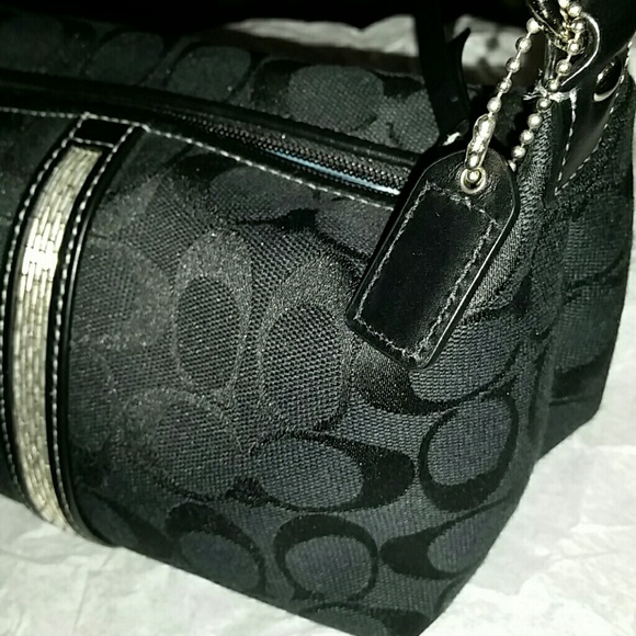 Perfect condition rare Coach shoulder bag - Picture 2 of 4