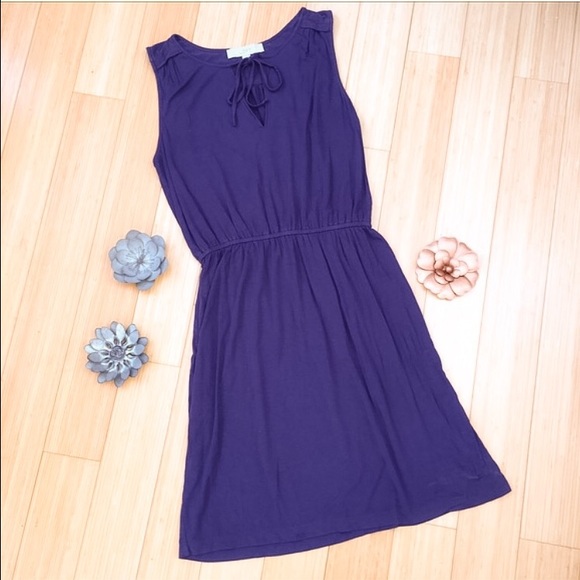 LOFT Dresses & Skirts - LOFT navy knit dress, small. Perfect.