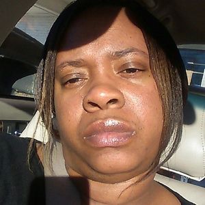 Meet your Posher, Candace