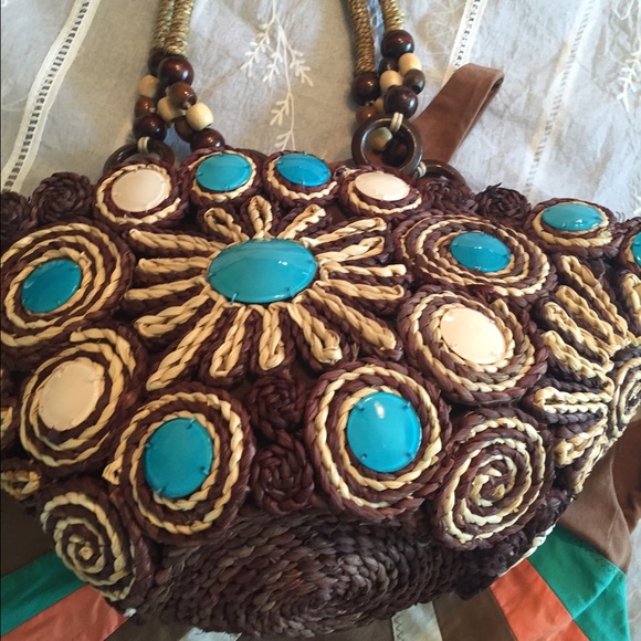 Handbag - Picture 2 of 3