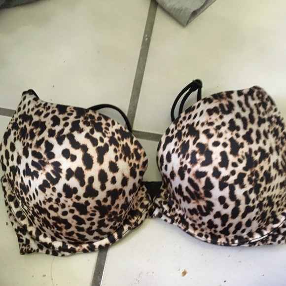 Brand new bra. Victoria secret