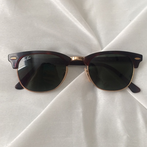 Ray bans HOLD