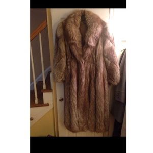 Fox full length coat with detachable hood