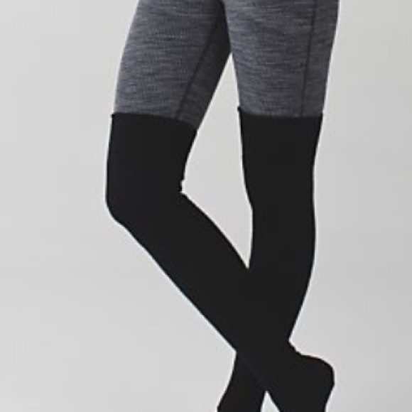 lululemon athletica Accessories - POSH N SIP SALE!! 🍷LULULEMON SAVASANA SOCK NWT