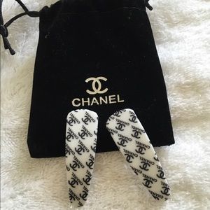 Chanel barrette hair pin