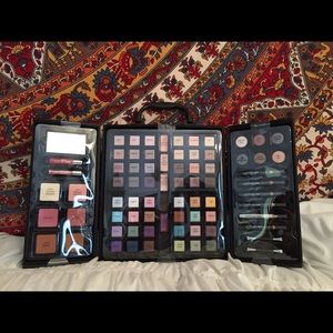 "I was meant to sparkle" Makeup Collection