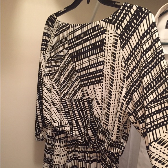 Jessica Simpson size 6 dress - Picture 3 of 3