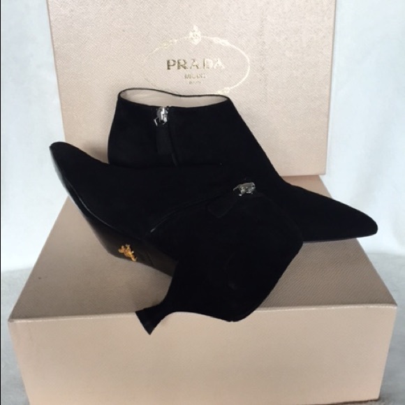 Prada Black Suede Pointed Toe Ankle Boot 8.5/38.5 - Picture 3 of 4