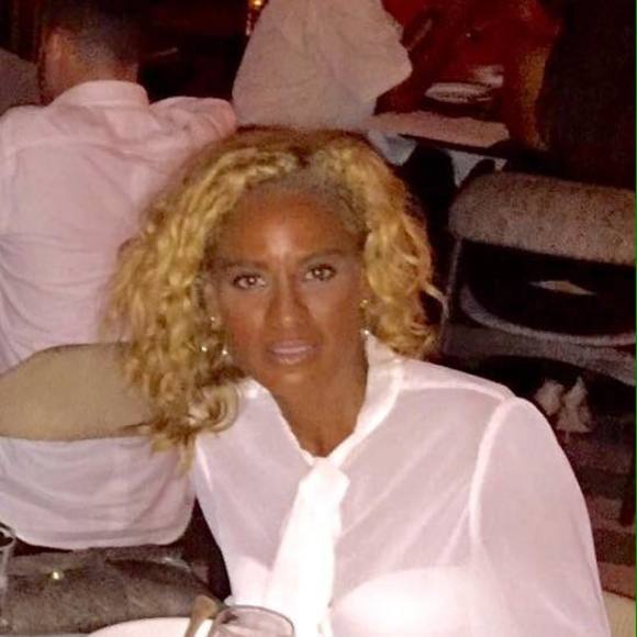 Meet your Posher, Genevieve