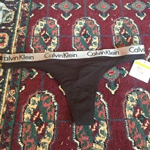 CALVIN KLEIN THONG BLACK & GRAY SIZE MEDIUM