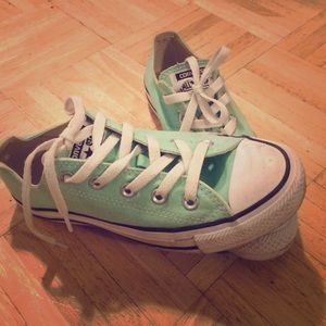 Used Mint Green Converse