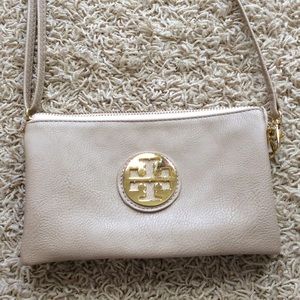 Cross Body Clutch Nude Gold