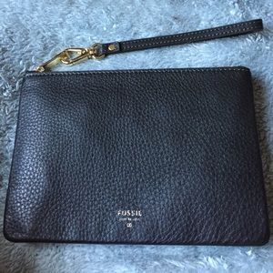 Fossil wristlet