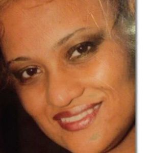 Meet your Posher, Debra