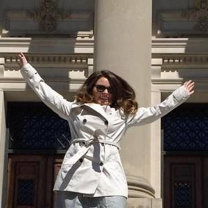 Meet your Posher, Becca