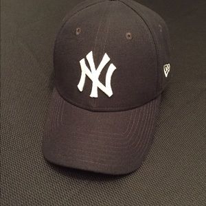 New York Yankees baseball cap