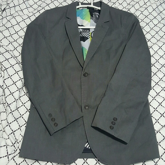 Kids clothing - Picture 1 of 1