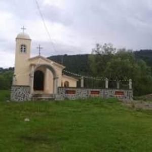 Meet your Posher, Rivera